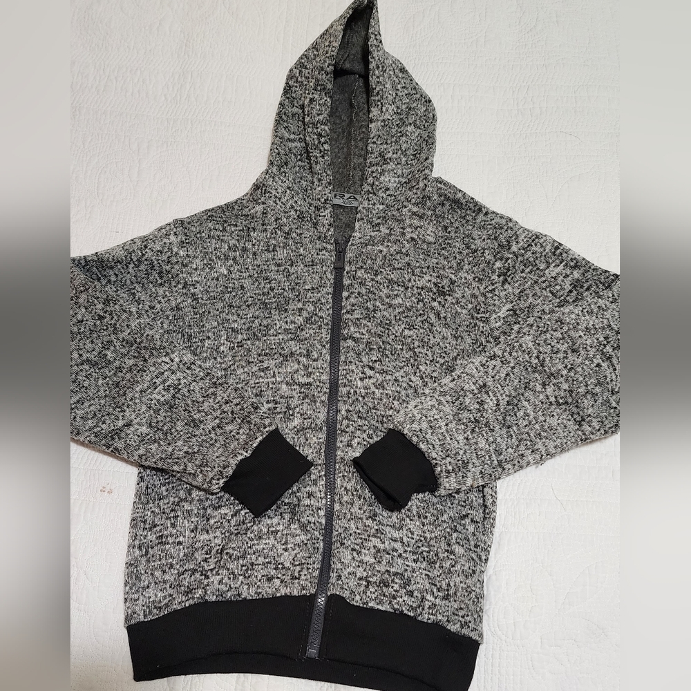 RA Black/Grey Girls Size 10/12 Jacket